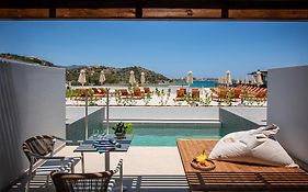 The River Suites Adults Only-A Seaside Experience